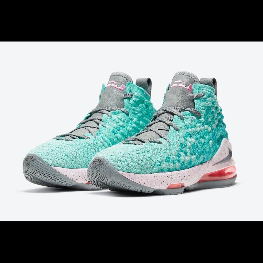 Nike LeBron James XVII 17 GS ‘South Beach’ Light Aqua Bq5594-444 Size 7Y/8.5 W